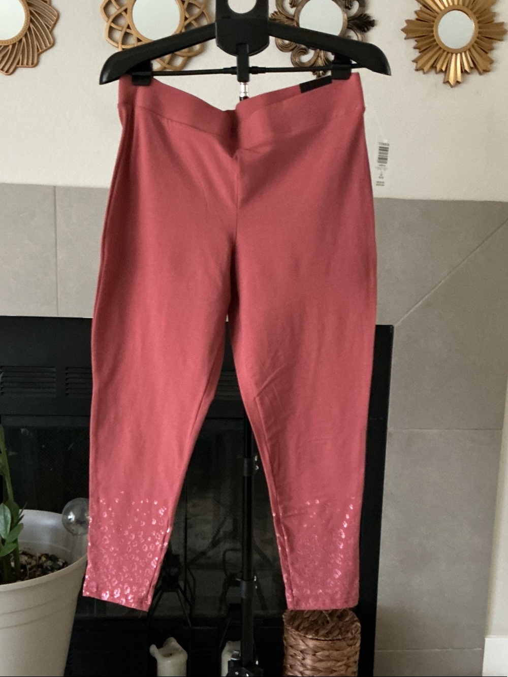 Torrid women’s glitter leopard fade Marsala Legging